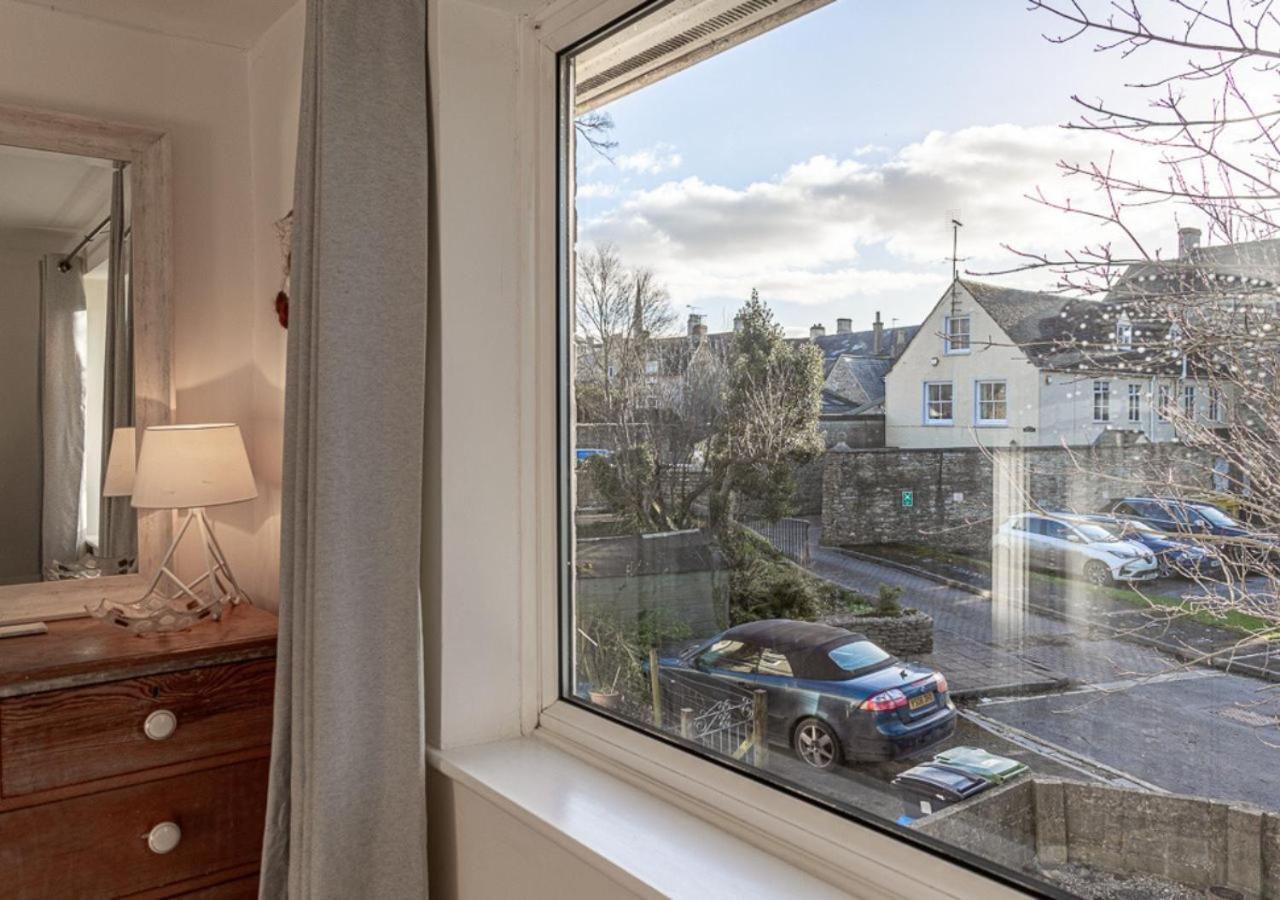 Modern 2 Bd W/ Garden In The Heart Of Tetbury! Villa Exterior photo